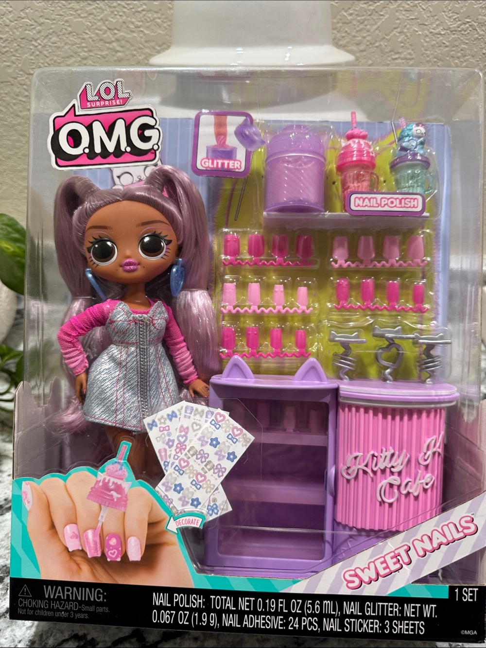 L.O.L. Surprise! O.M.G. Sweet Nails Playset - Purple & Pink